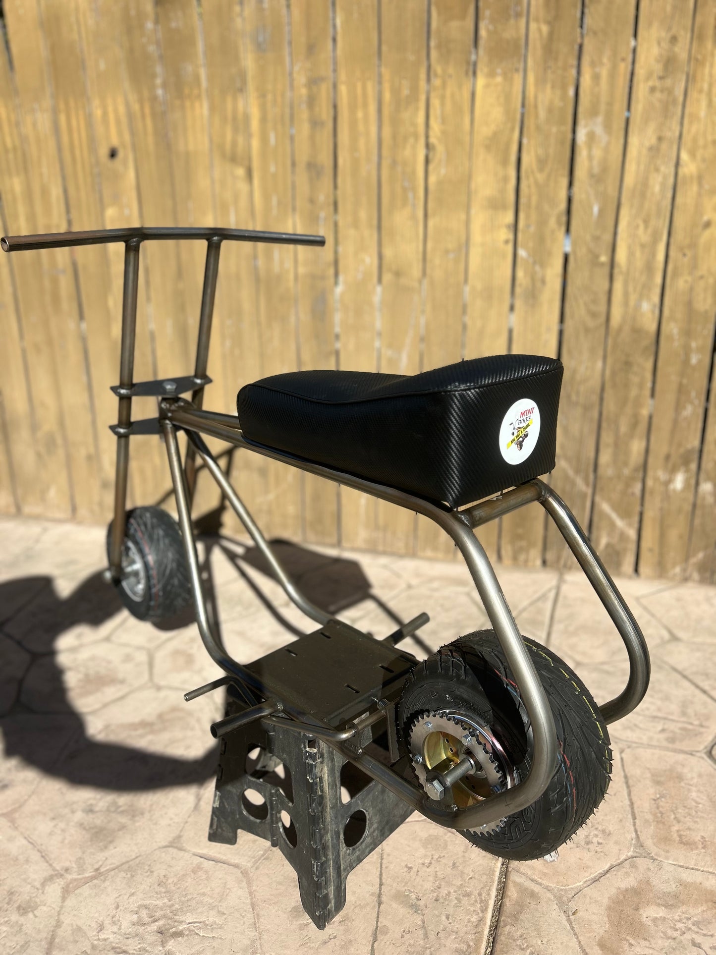 FAT/WIDE STREET TIRE MINIBIKE (ROLLER)