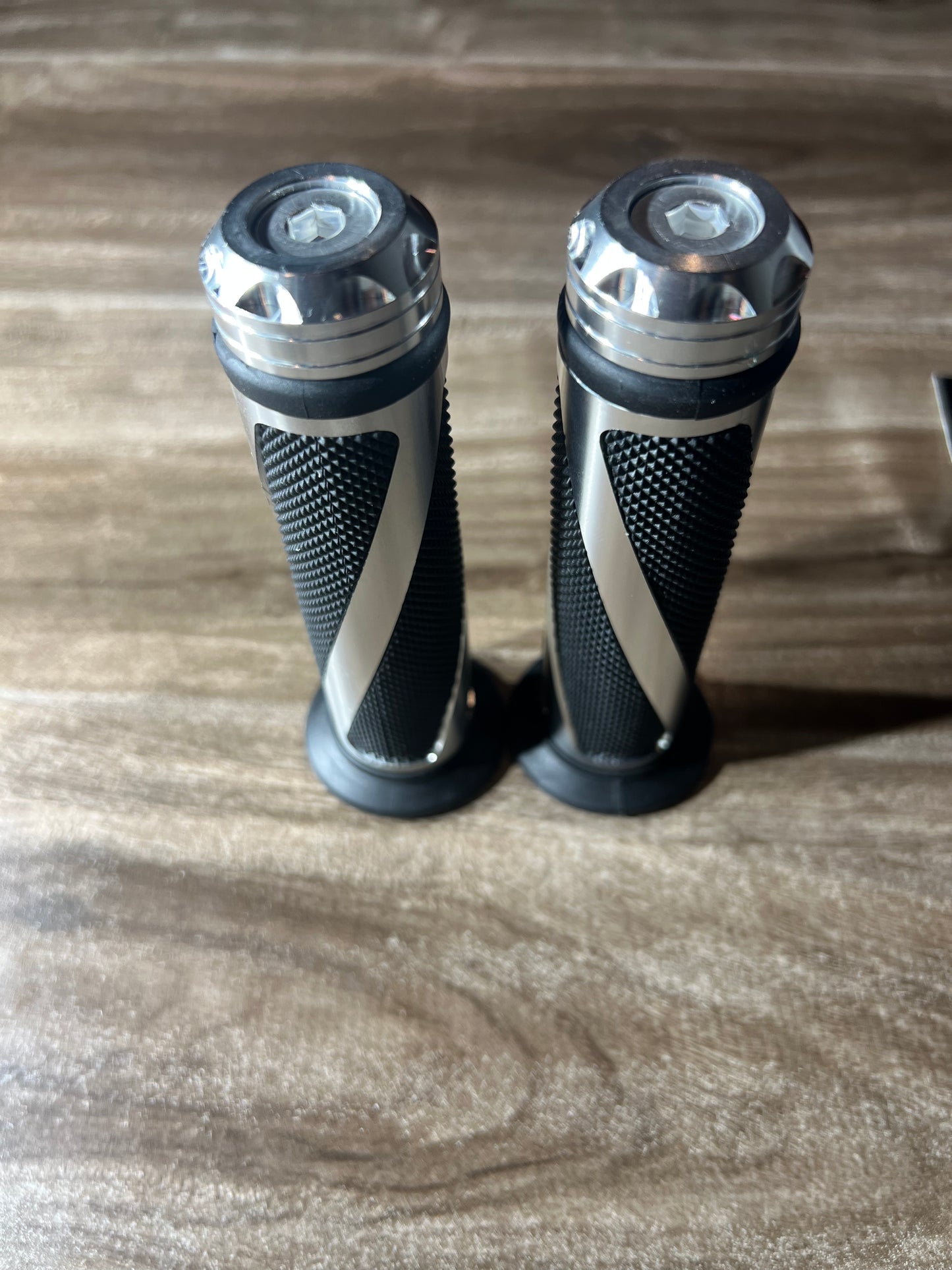 7/8 Chrome Grips